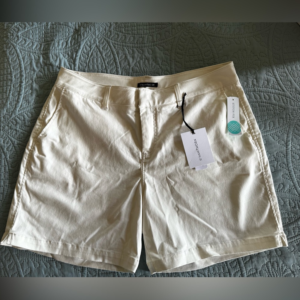41 Hawthorn Chino Shorts | White/Cream | Size 18W | NWT